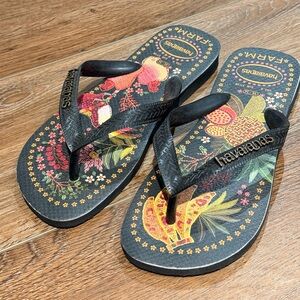 Havaianas Black and Multicolor Women's Sandals